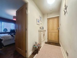 Photo 10- click for photo gallery